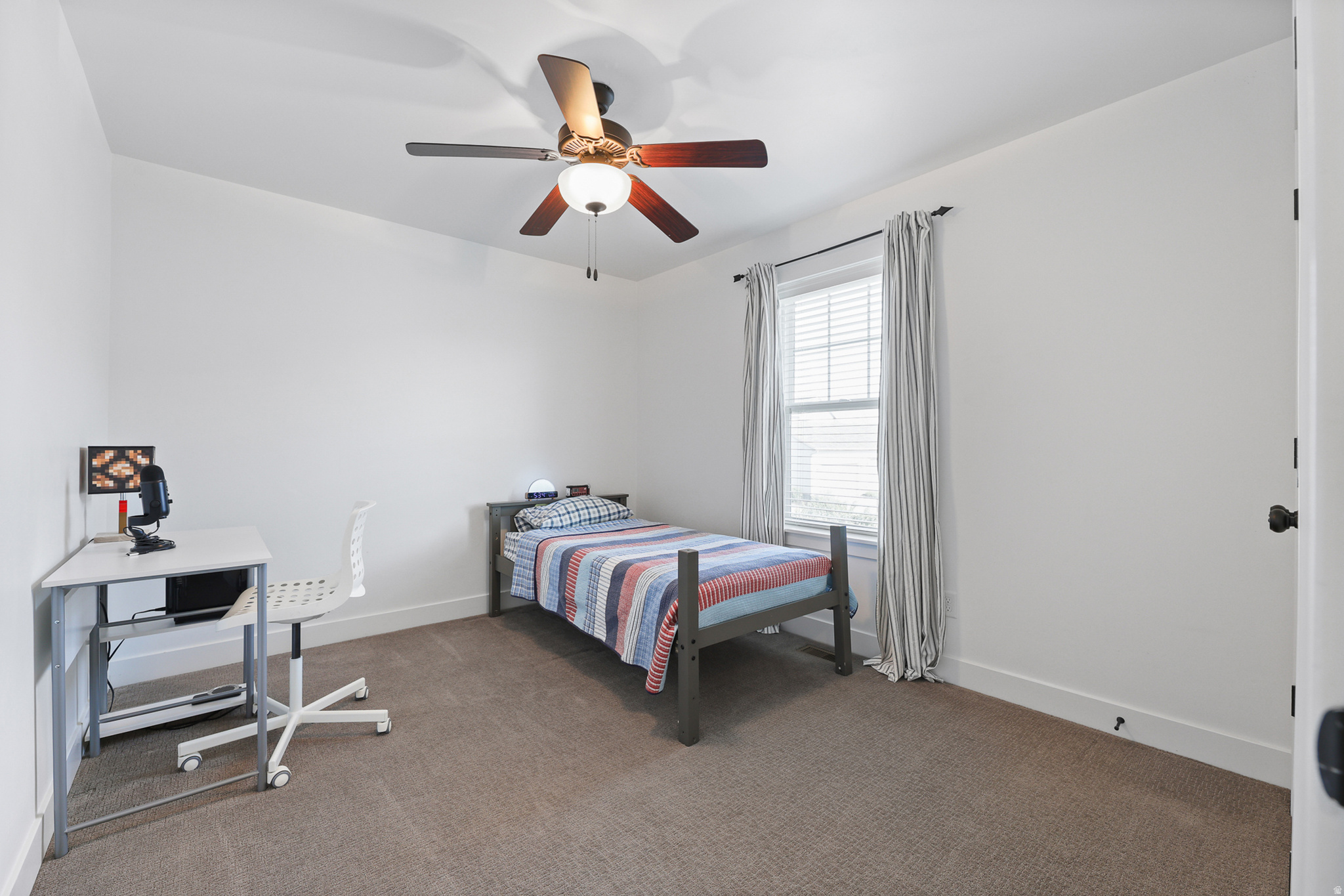 KENNECOTT - Residential