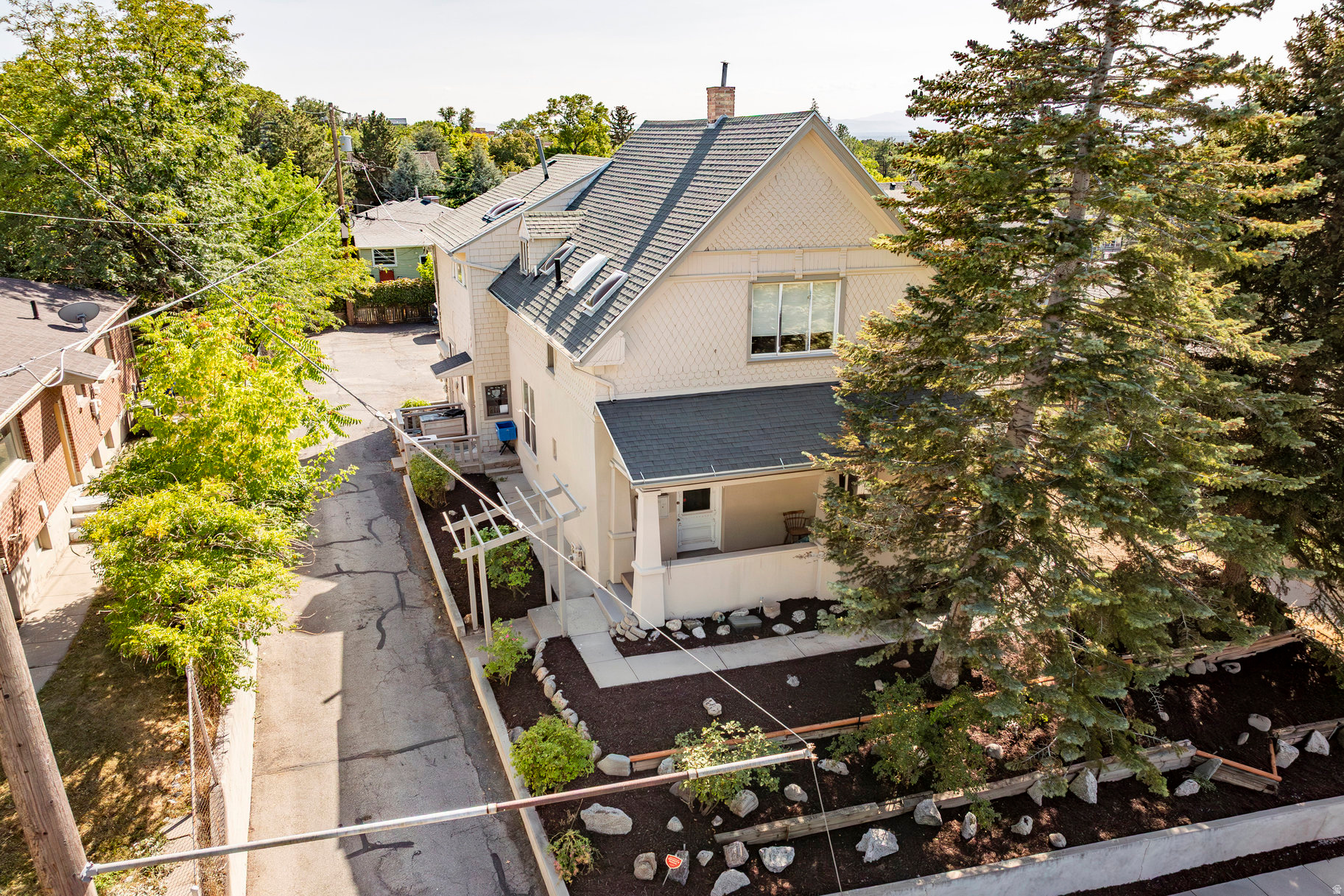 PARK - Residential Income