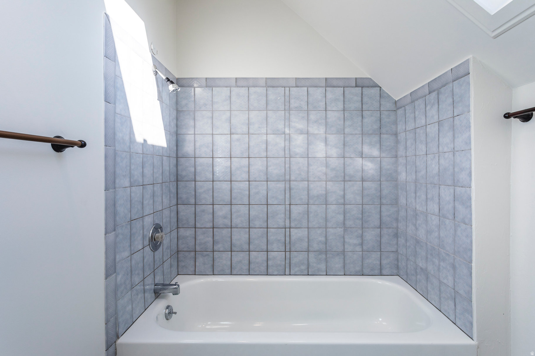 PARK - Residential Income