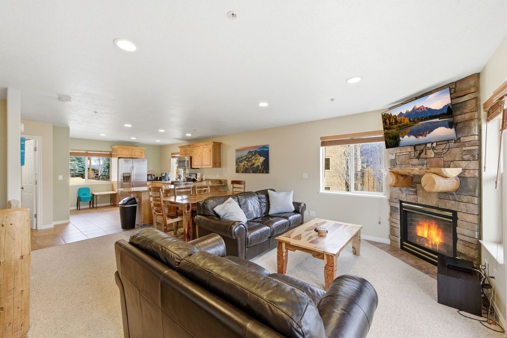 Photo of 3555 N FOX RUN DR #303, Eden, UT 84310 (MLS # 2143614)