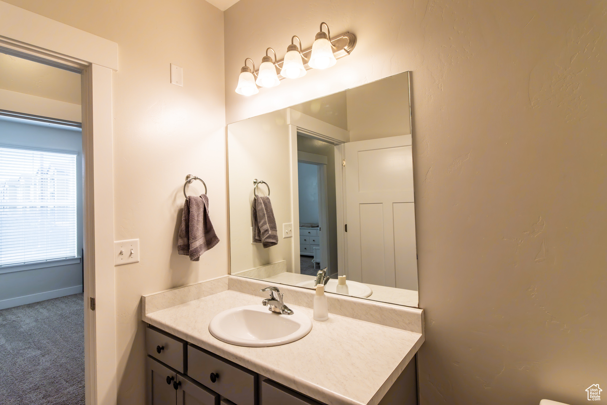 2162 W Main St #E101, Lehi, Utah image 19
