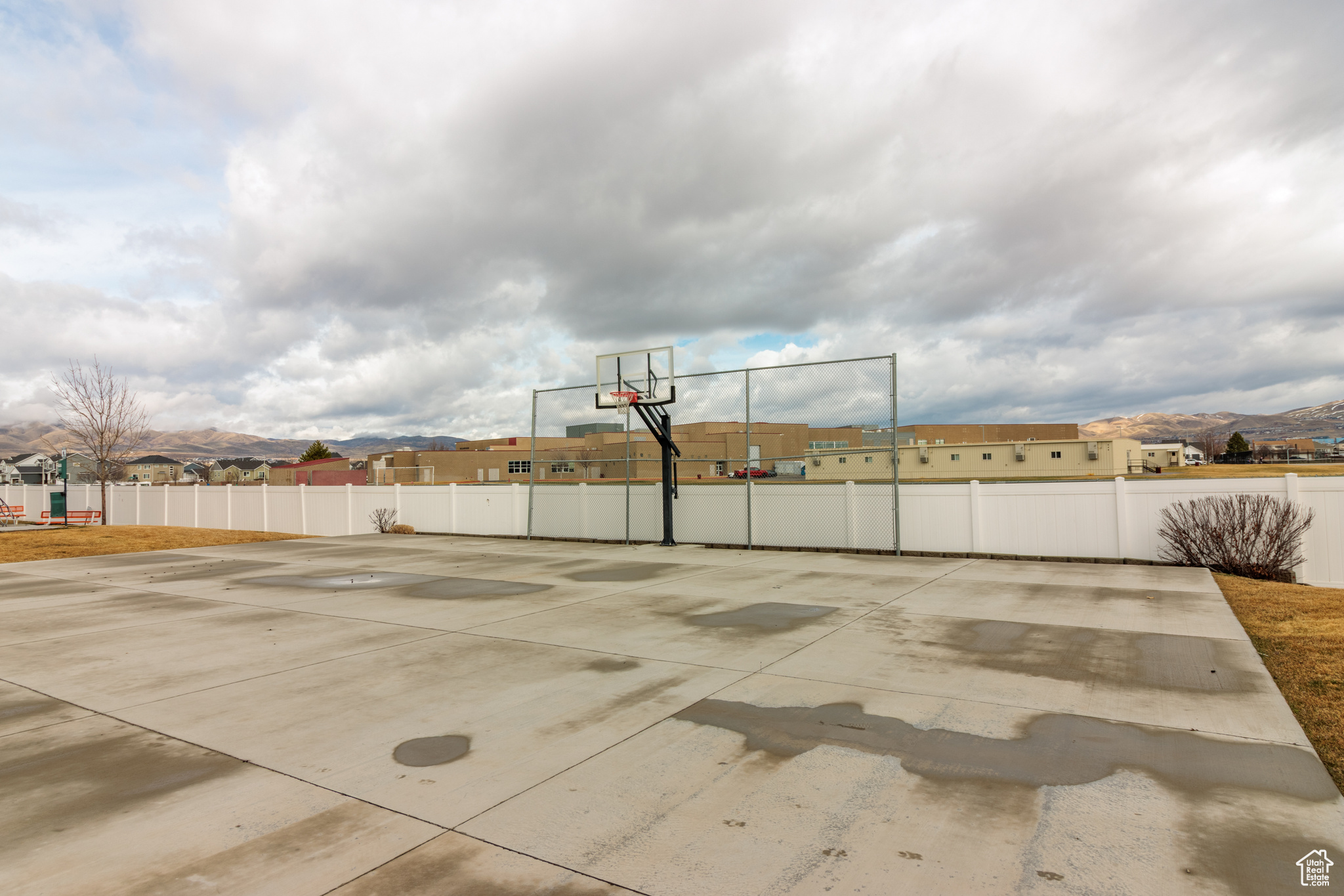 2162 W Main St #E101, Lehi, Utah image 24