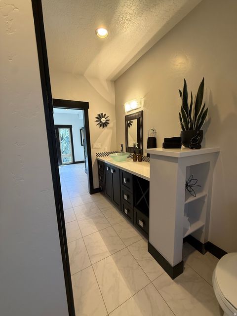 Tiny photo for 145 W CARNESECCA CT, Mapleton, UT 84664 (MLS # 2141448)