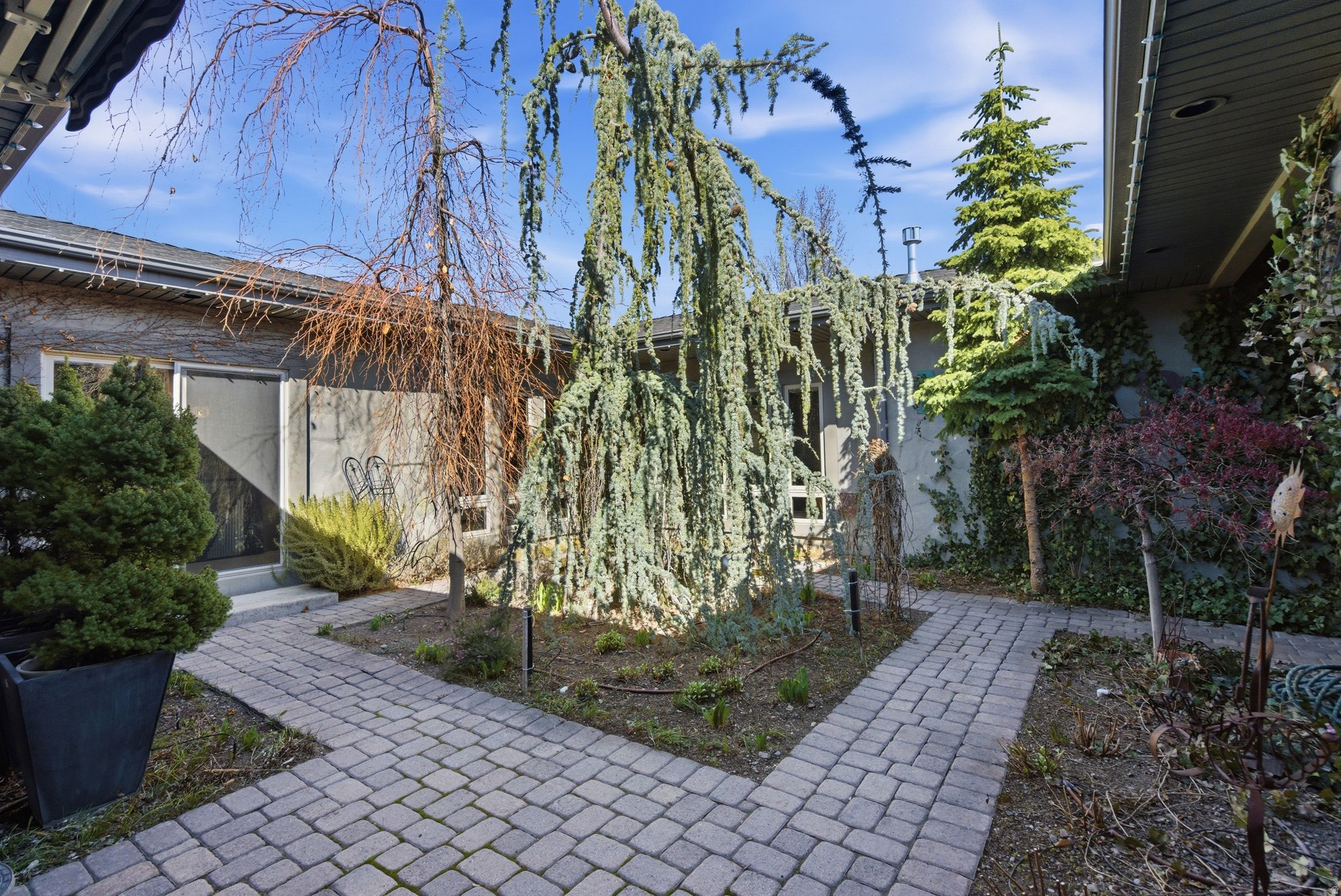 ORCHARD ESTATES - Residential