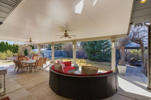 Tiny photo for 145 W CARNESECCA CT, Mapleton, UT 84664 (MLS # 2141448)