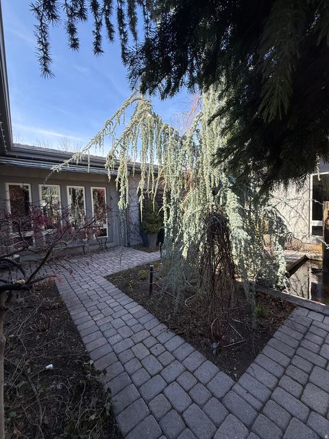 Tiny photo for 145 W CARNESECCA CT, Mapleton, UT 84664 (MLS # 2141448)