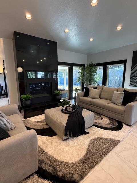 Tiny photo for 145 W CARNESECCA CT, Mapleton, UT 84664 (MLS # 2141448)