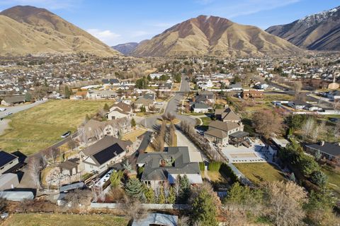 Tiny photo for 145 W CARNESECCA CT, Mapleton, UT 84664 (MLS # 2141448)