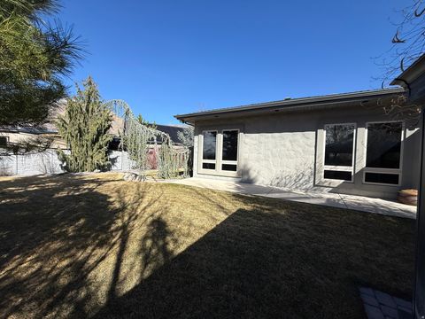 Tiny photo for 145 W CARNESECCA CT, Mapleton, UT 84664 (MLS # 2141448)