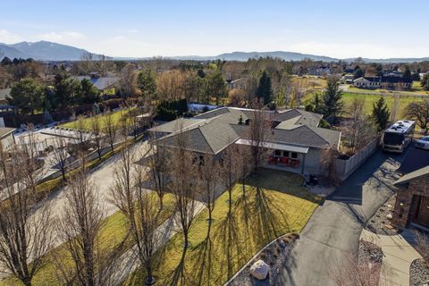 Tiny photo for 145 W CARNESECCA CT, Mapleton, UT 84664 (MLS # 2141448)