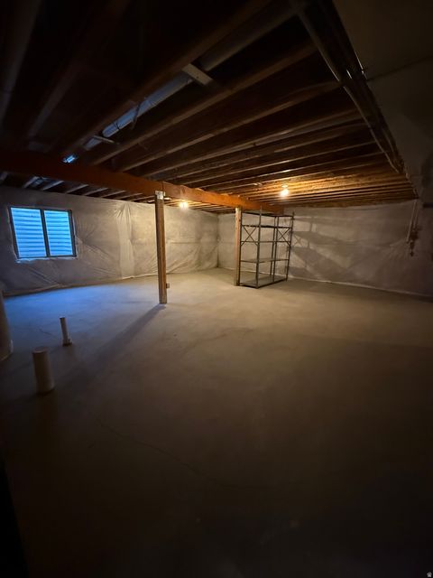 Tiny photo for 145 W CARNESECCA CT, Mapleton, UT 84664 (MLS # 2141448)