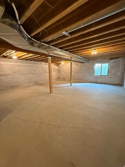 Tiny photo for 145 W CARNESECCA CT, Mapleton, UT 84664 (MLS # 2141448)