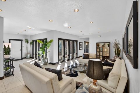 Tiny photo for 145 W CARNESECCA CT, Mapleton, UT 84664 (MLS # 2141448)