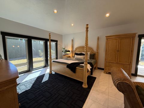 Tiny photo for 145 W CARNESECCA CT, Mapleton, UT 84664 (MLS # 2141448)