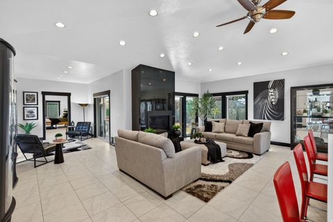 Tiny photo for 145 W CARNESECCA CT, Mapleton, UT 84664 (MLS # 2141448)