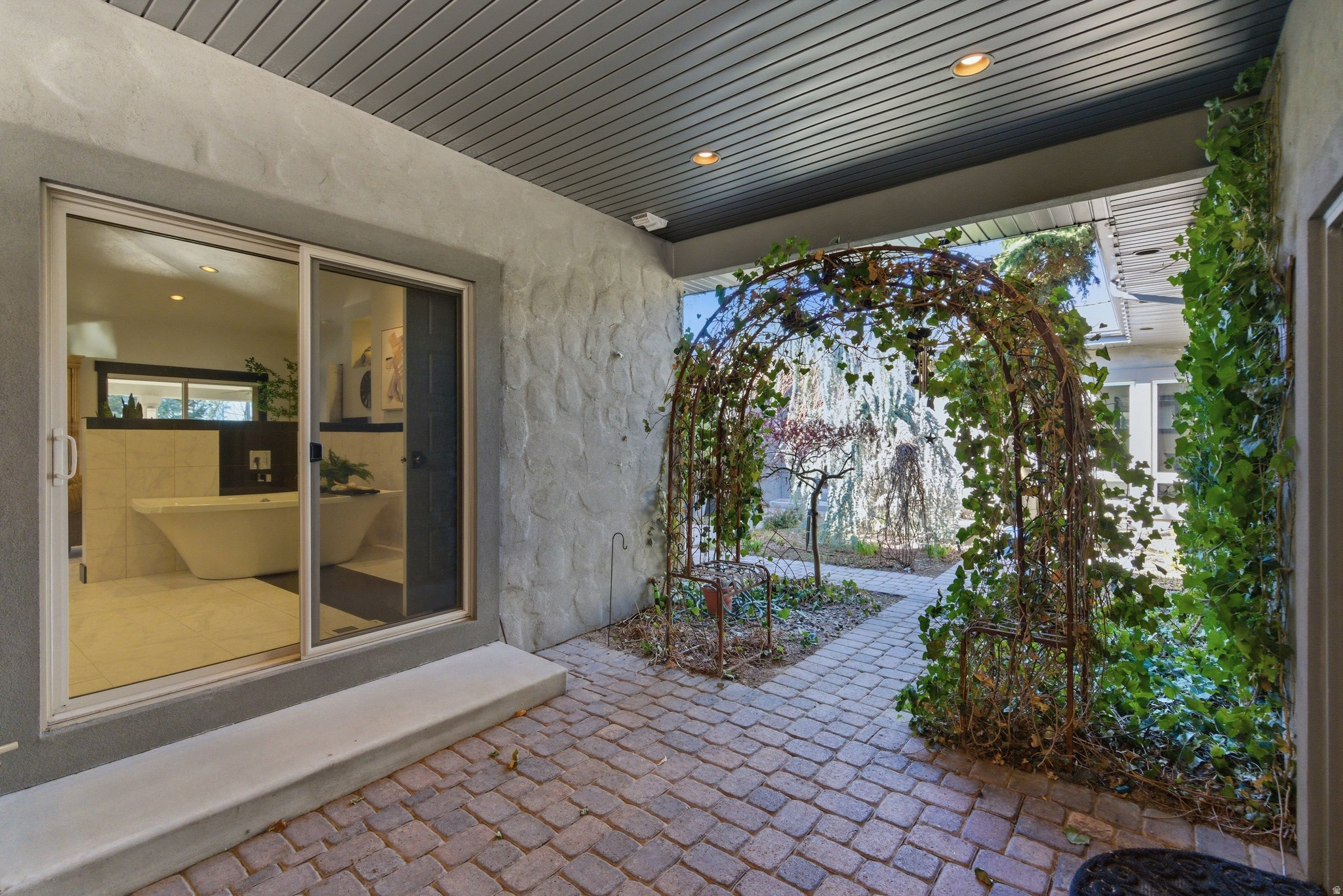 ORCHARD ESTATES - Residential