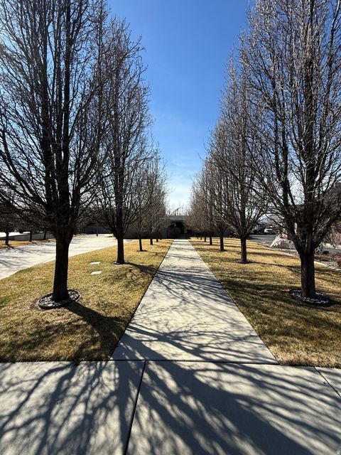 Tiny photo for 145 W CARNESECCA CT, Mapleton, UT 84664 (MLS # 2141448)