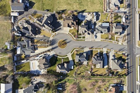 Tiny photo for 145 W CARNESECCA CT, Mapleton, UT 84664 (MLS # 2141448)