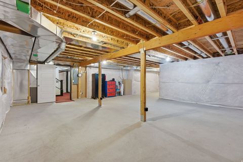 Tiny photo for 145 W CARNESECCA CT, Mapleton, UT 84664 (MLS # 2141448)