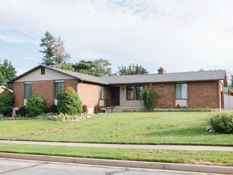 Photo of 1157 E CREEKVIEW DR, Fruit Heights, UT 84037 (MLS # 2175553)
