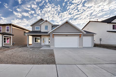 Photo of 3318 S 1000 W, Nibley, UT 84321 (MLS # 2181391)