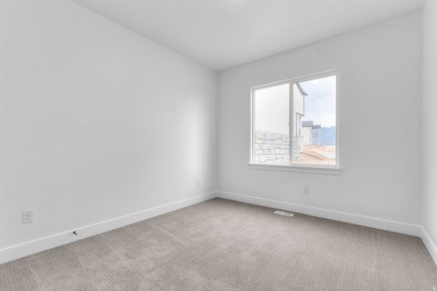 Tiny photo for 220 W GLENBRITTLE DR #206, Lehi, UT 84043 (MLS # 2130505)
