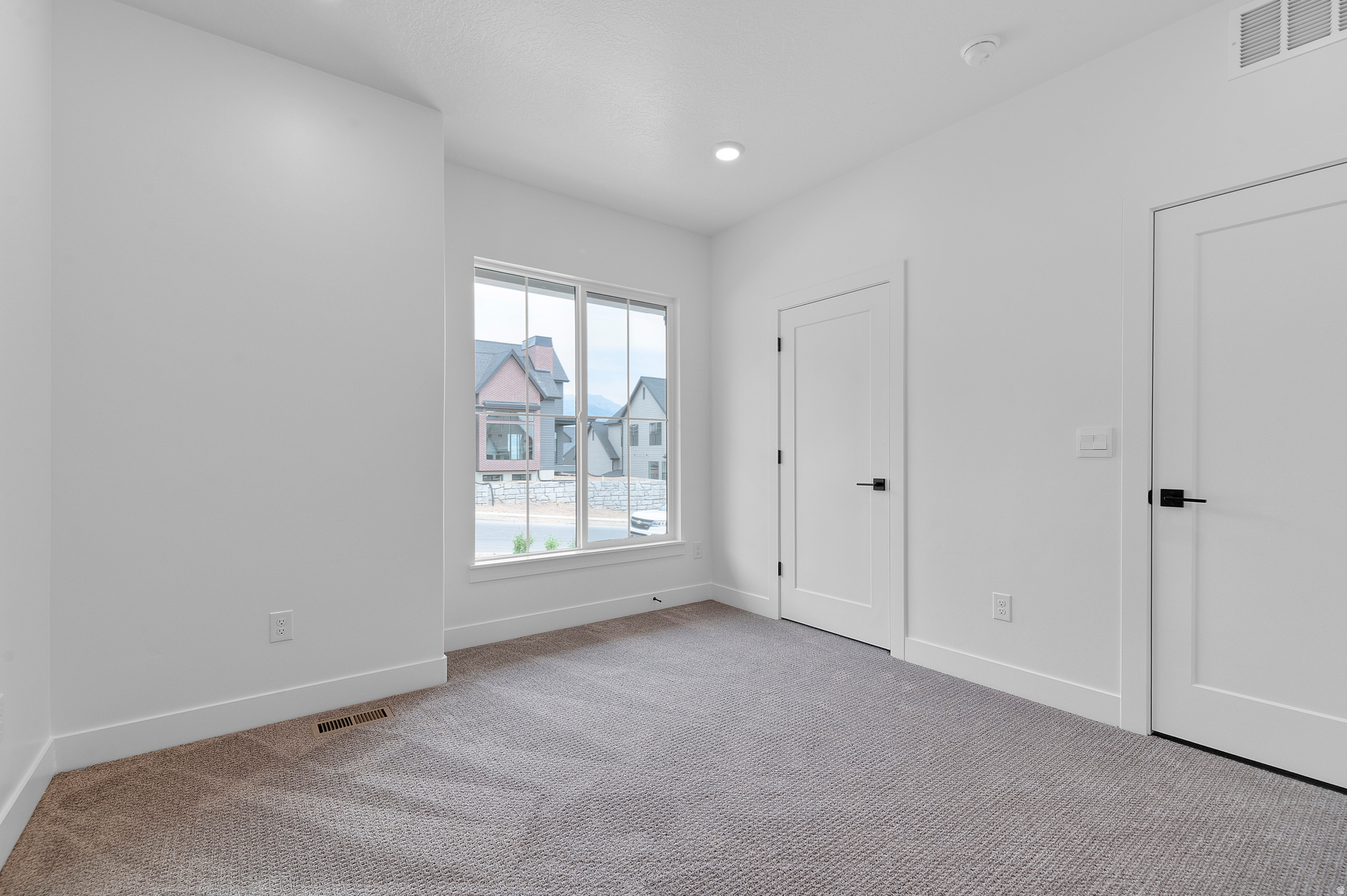 INVERNESS - Residential