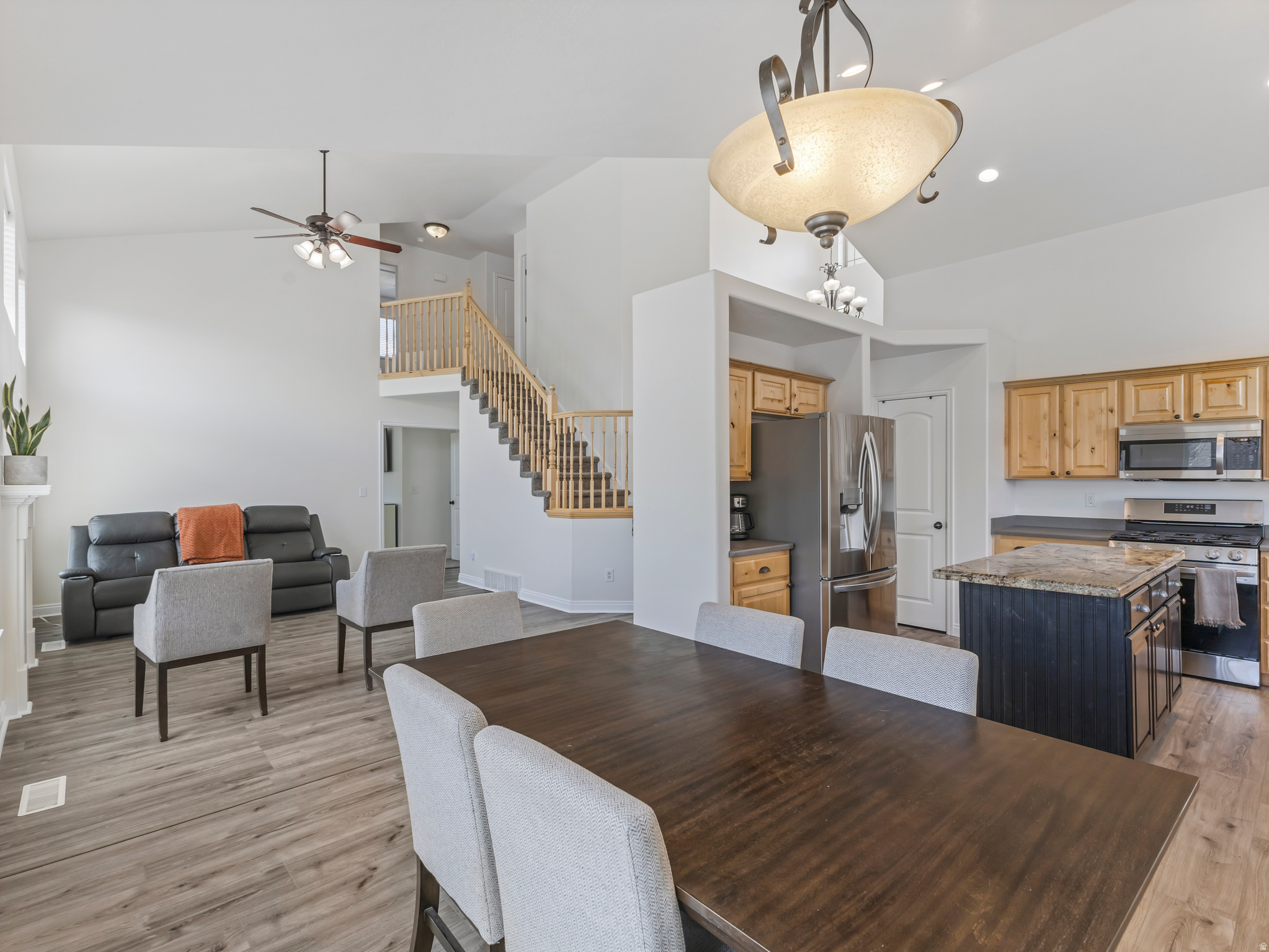 FREEDOM ESTATES - Residential