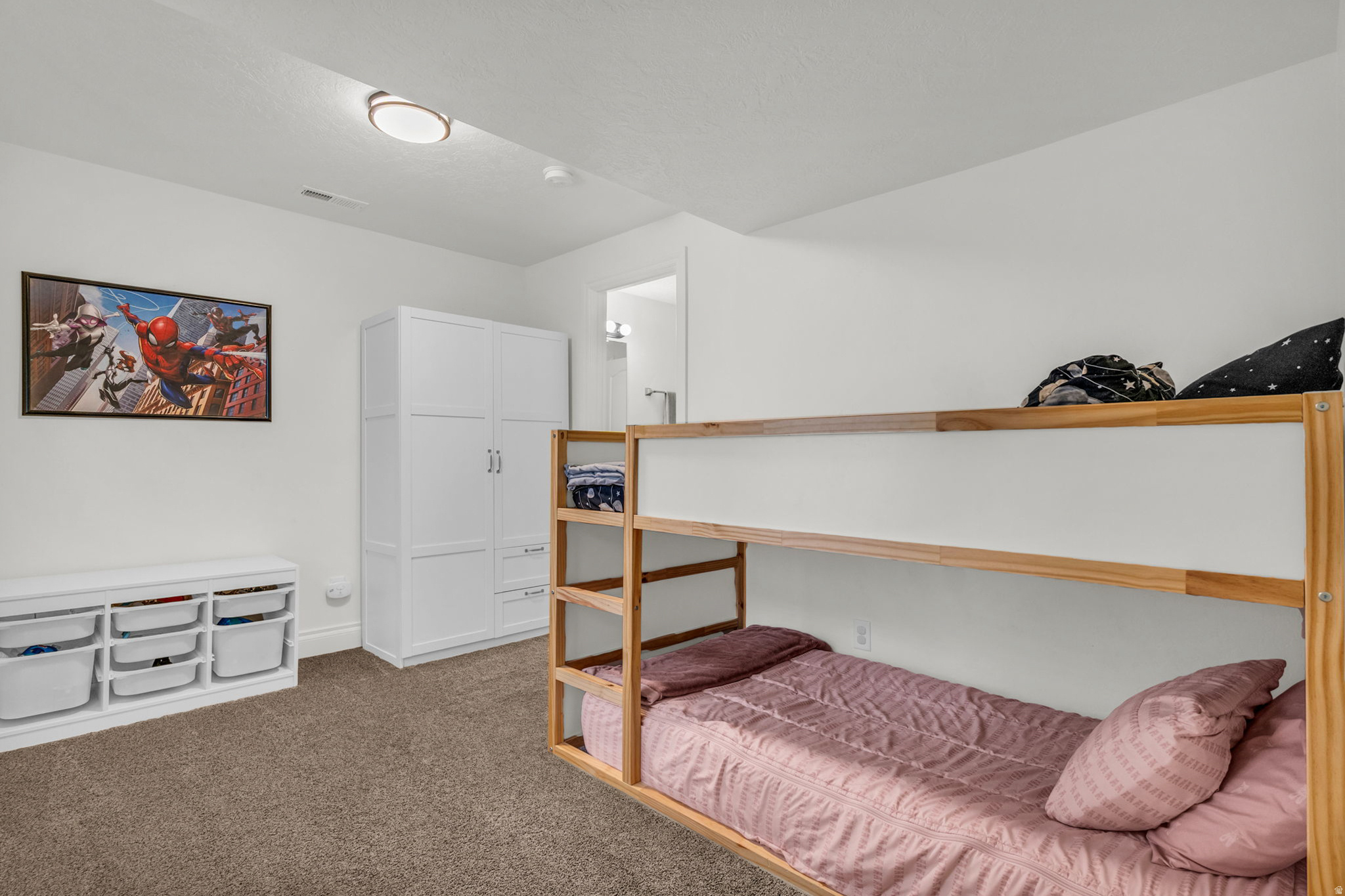 SOMERSET - Residential Income