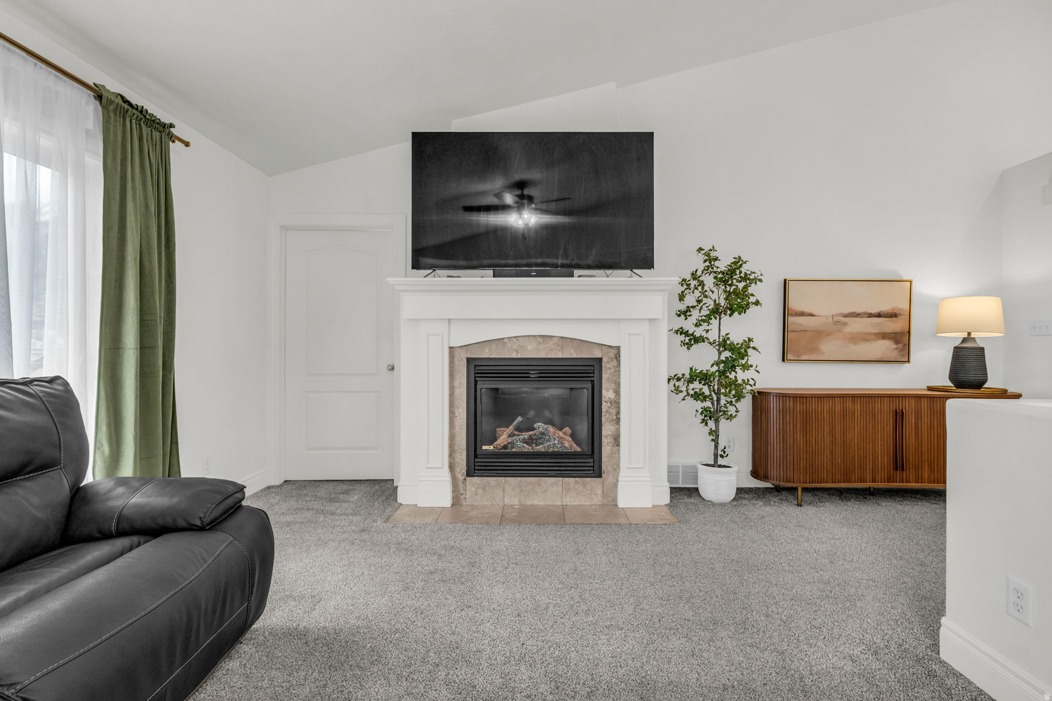 SOMERSET - Residential Income