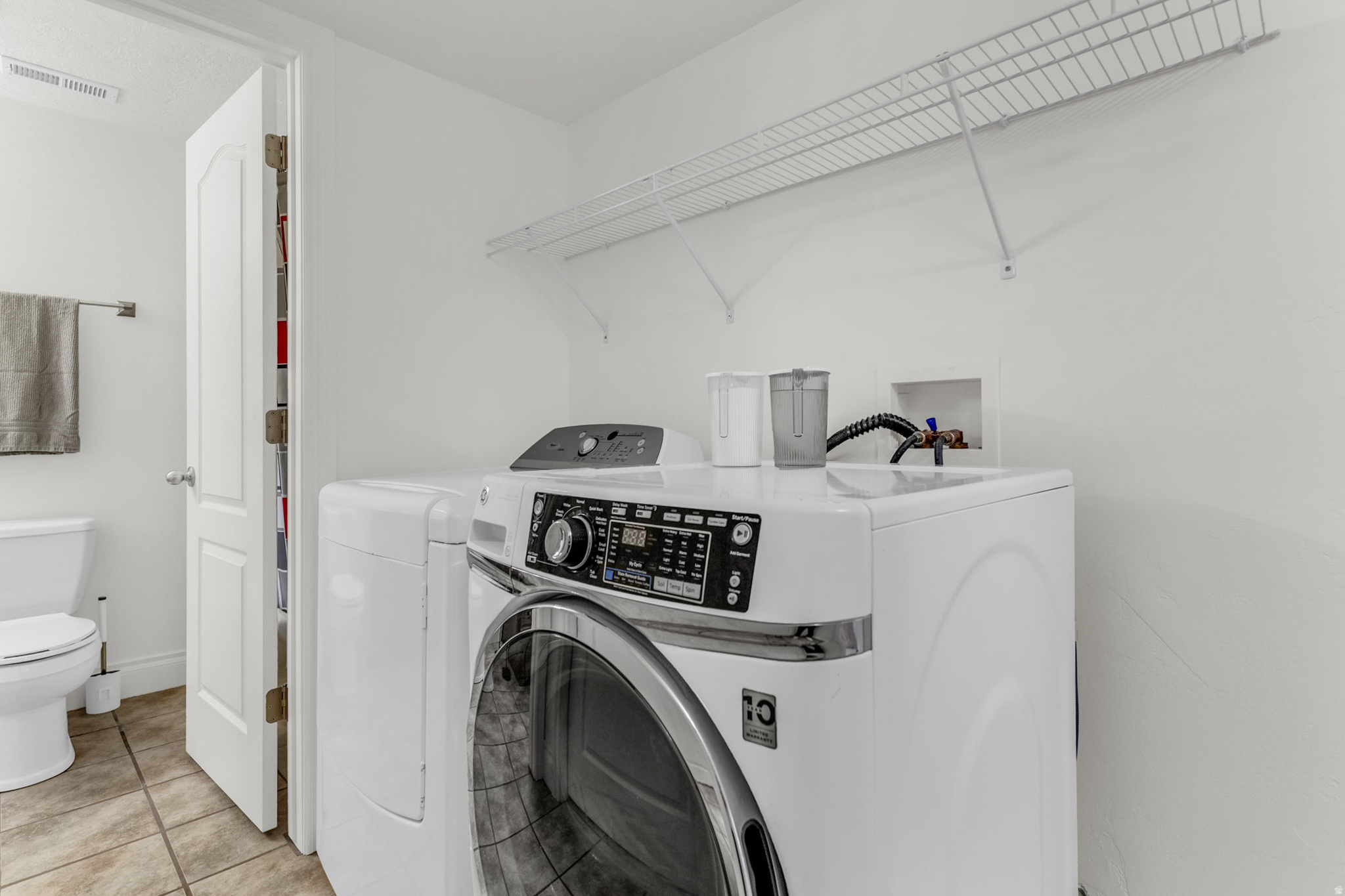 SOMERSET - Residential Income