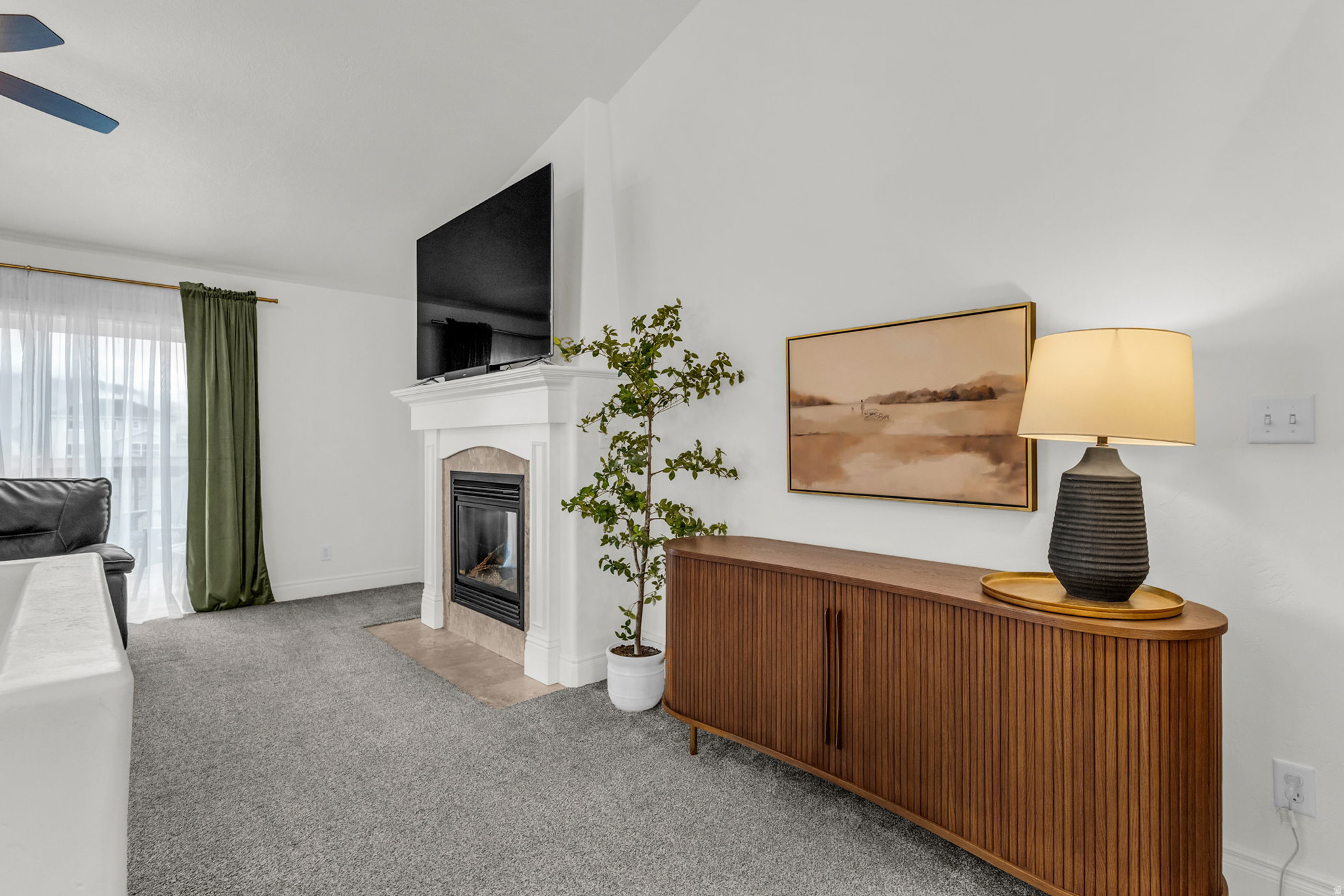 SOMERSET - Residential Income