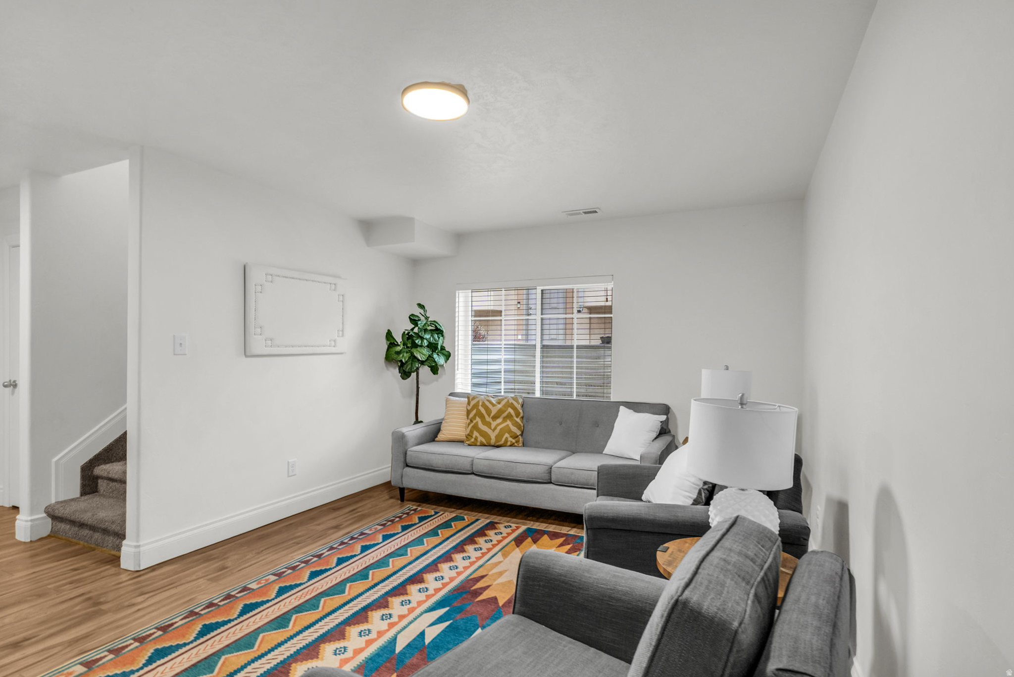 SOMERSET - Residential Income