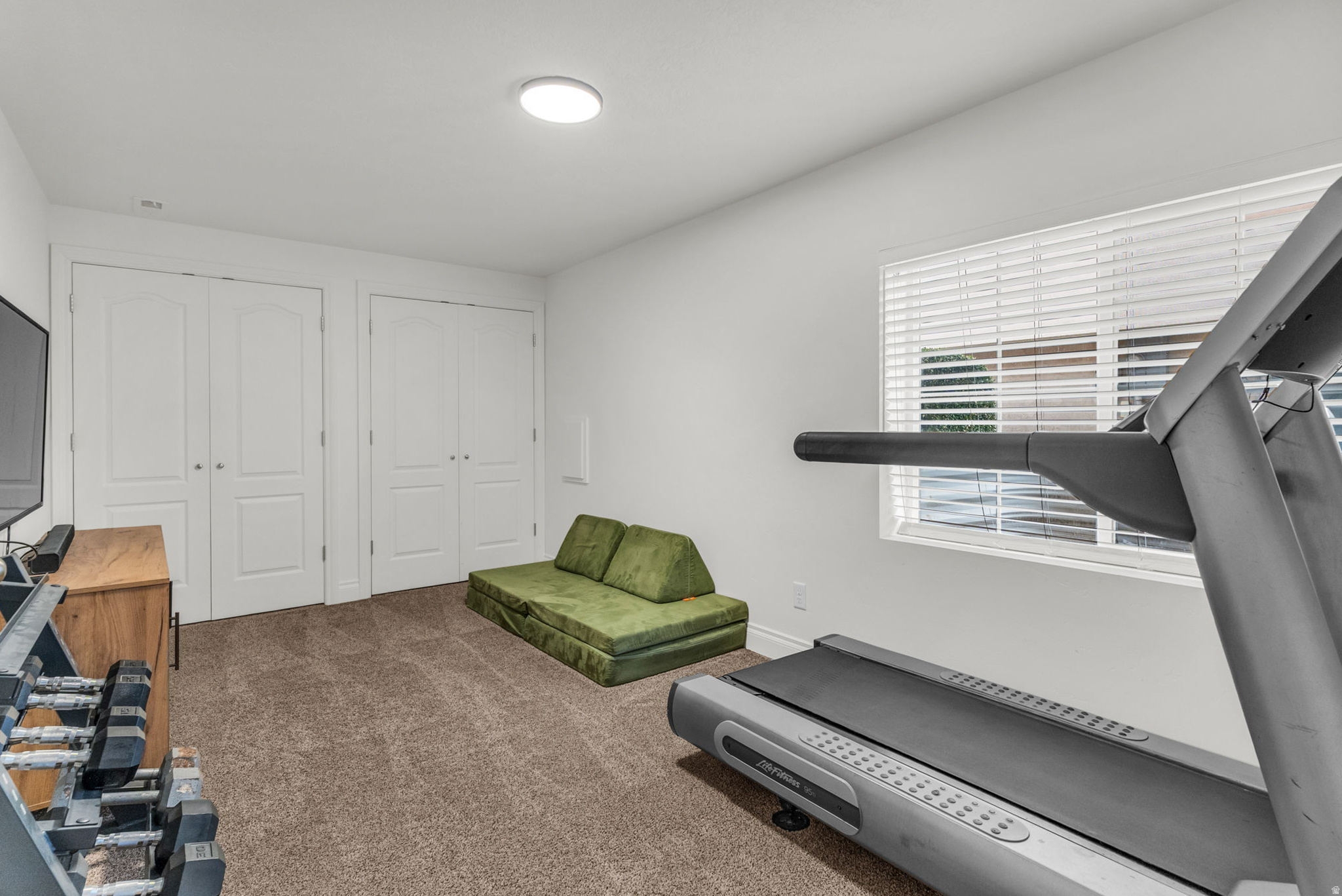 SOMERSET - Residential Income