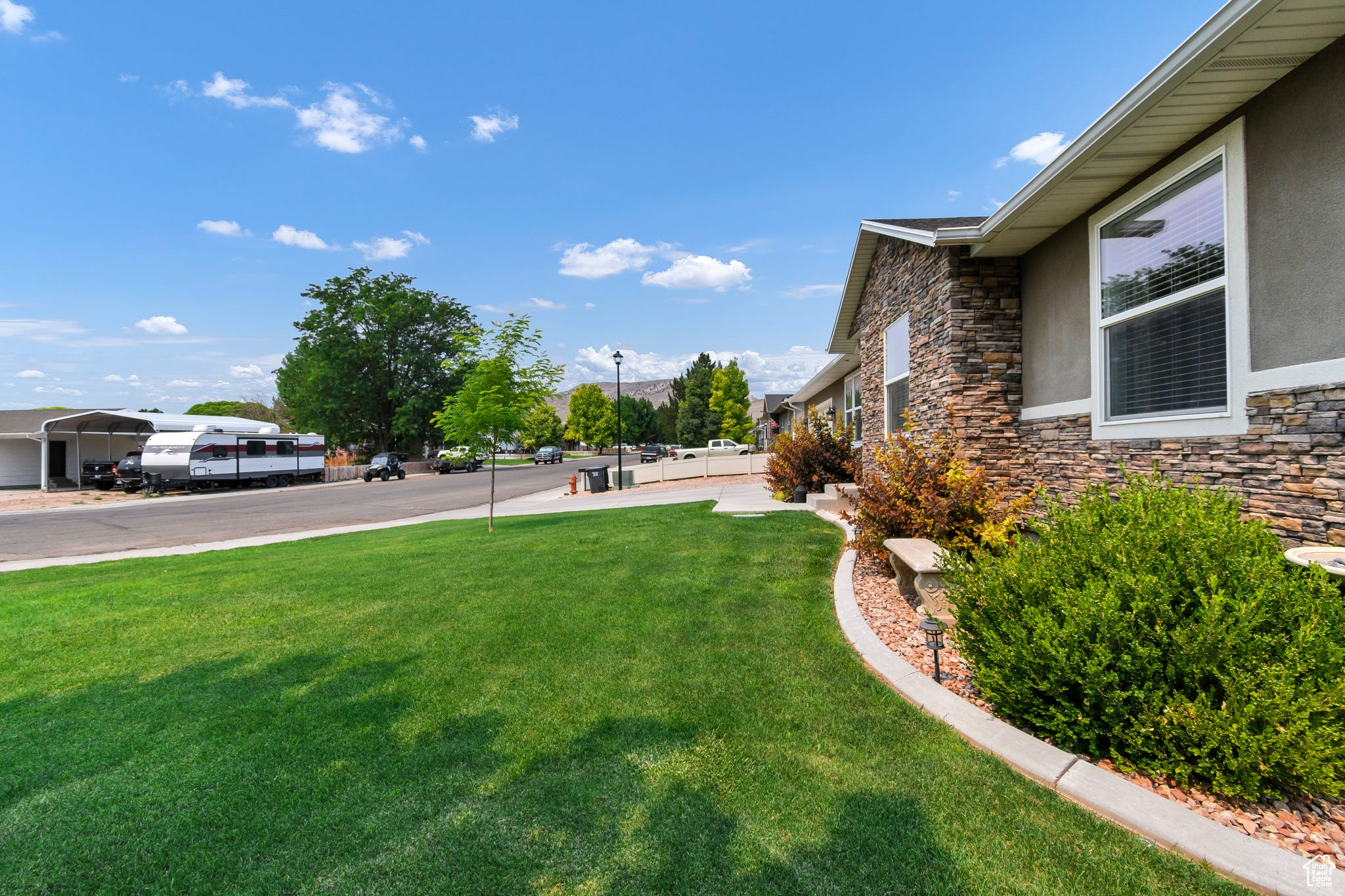 BRIARWOOD ESTATES - Residential