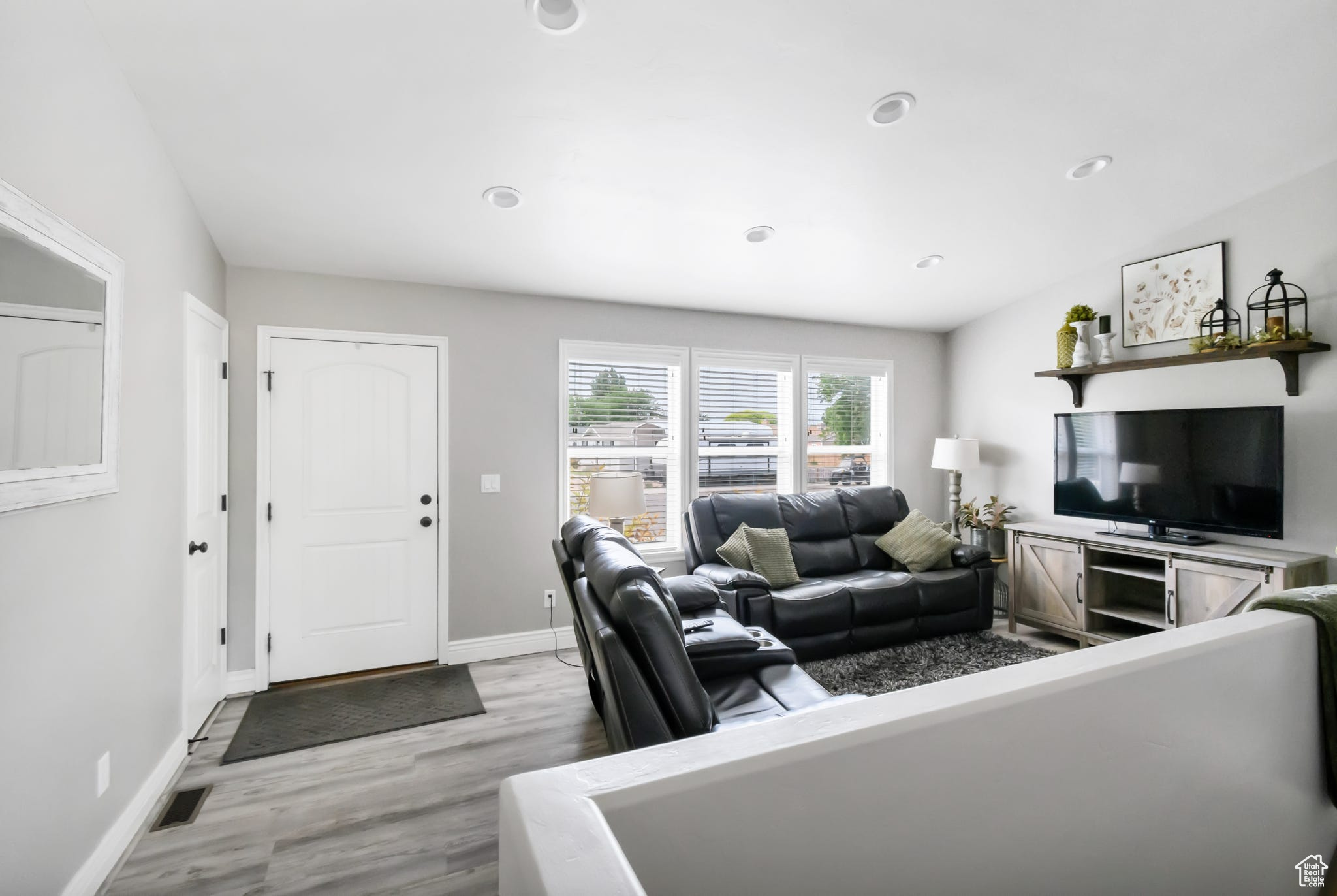 BRIARWOOD ESTATES - Residential