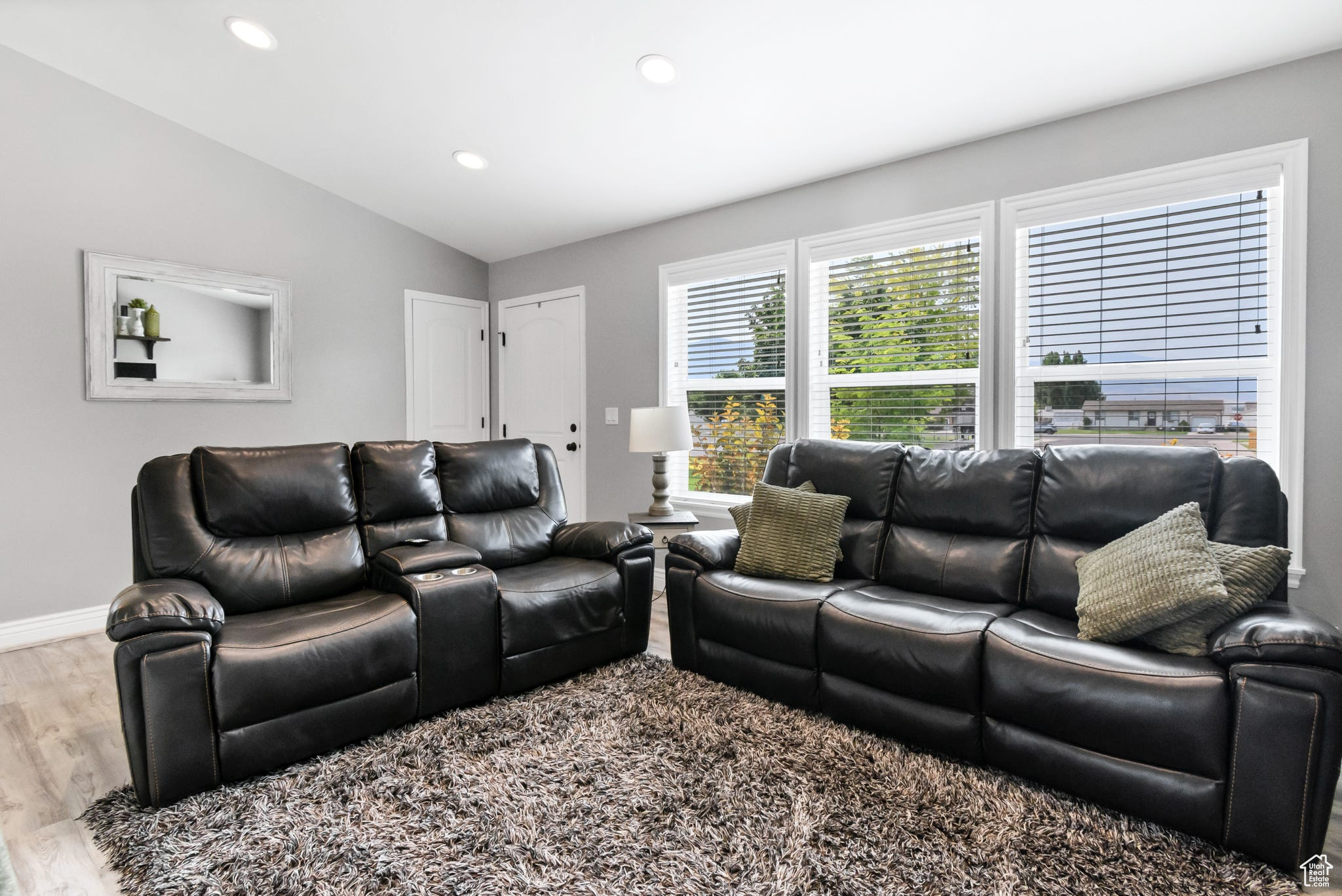 BRIARWOOD ESTATES - Residential