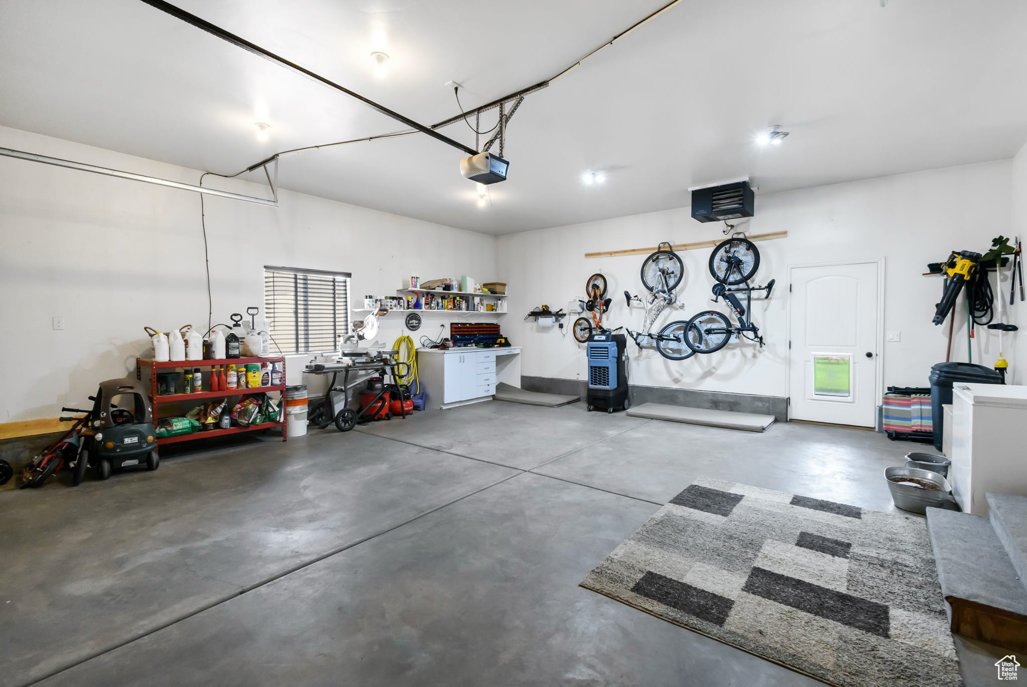 BRIARWOOD ESTATES - Residential