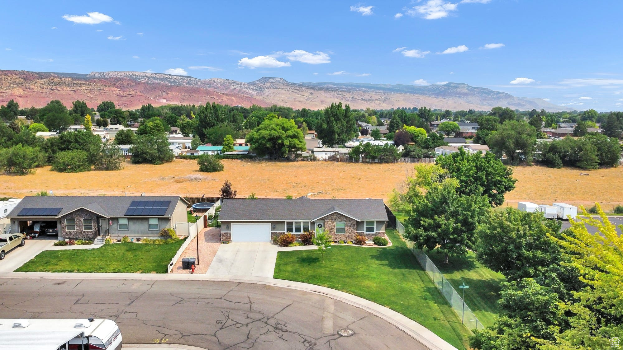 BRIARWOOD ESTATES - Residential