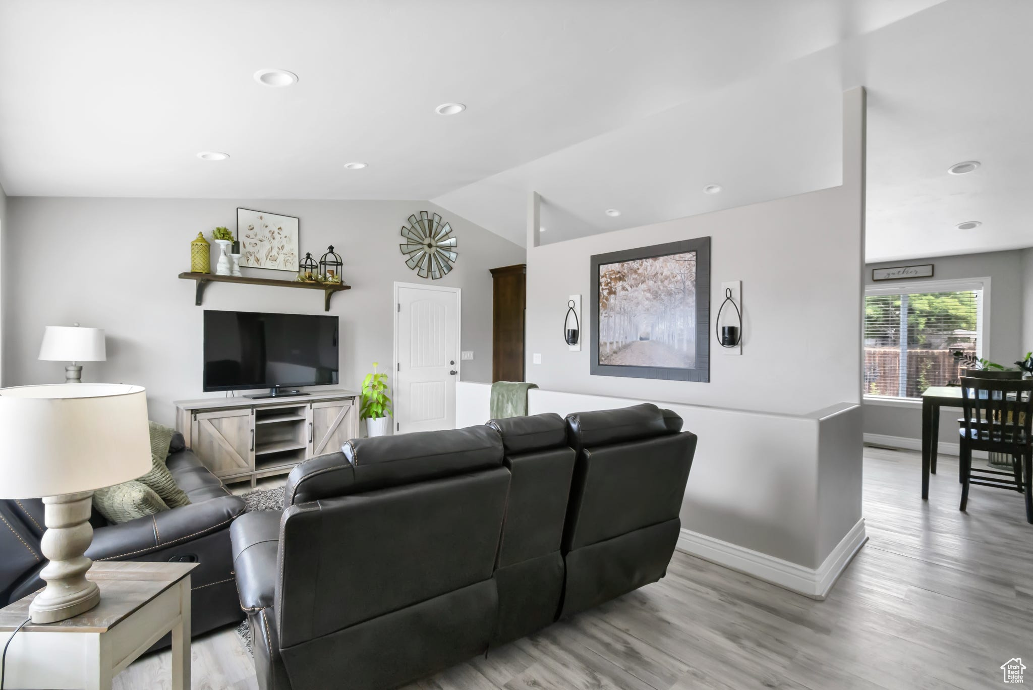 BRIARWOOD ESTATES - Residential