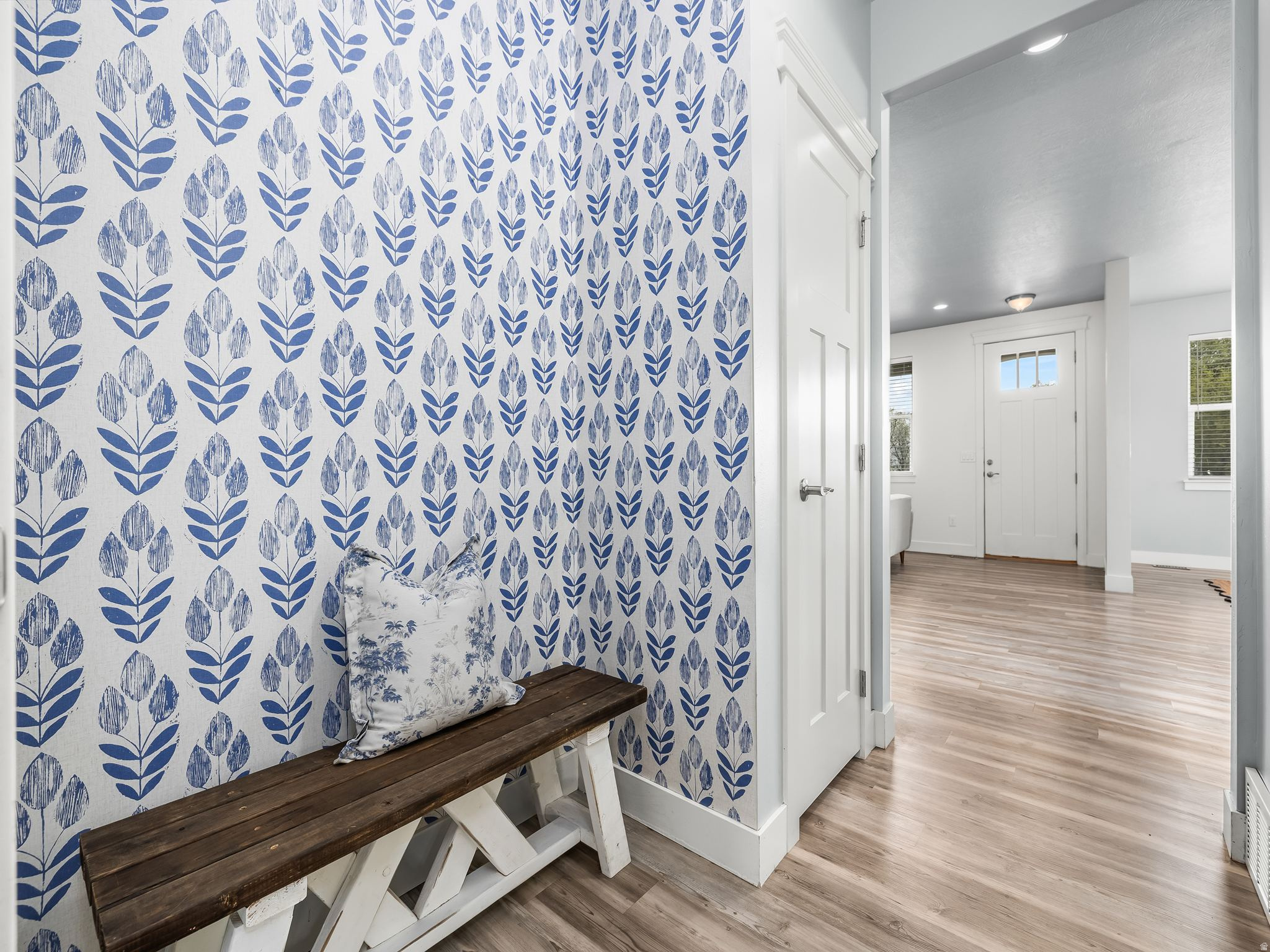 ACE CREATIVE ESTATES - Residential