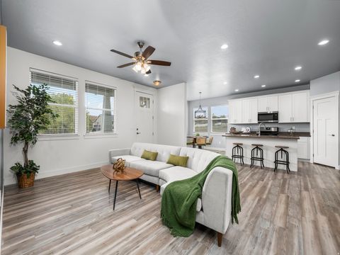 Tiny photo for 627 W 1100 S, Payson, UT 84651 (MLS # 2147577)