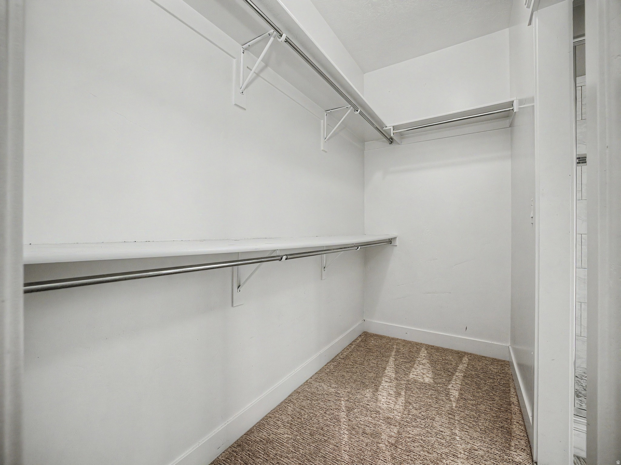 ACE CREATIVE ESTATES - Residential