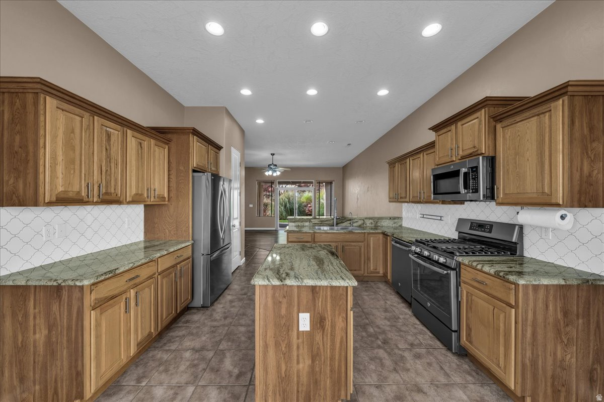 CHAPARRAL AT GREEN SPRING - Residential