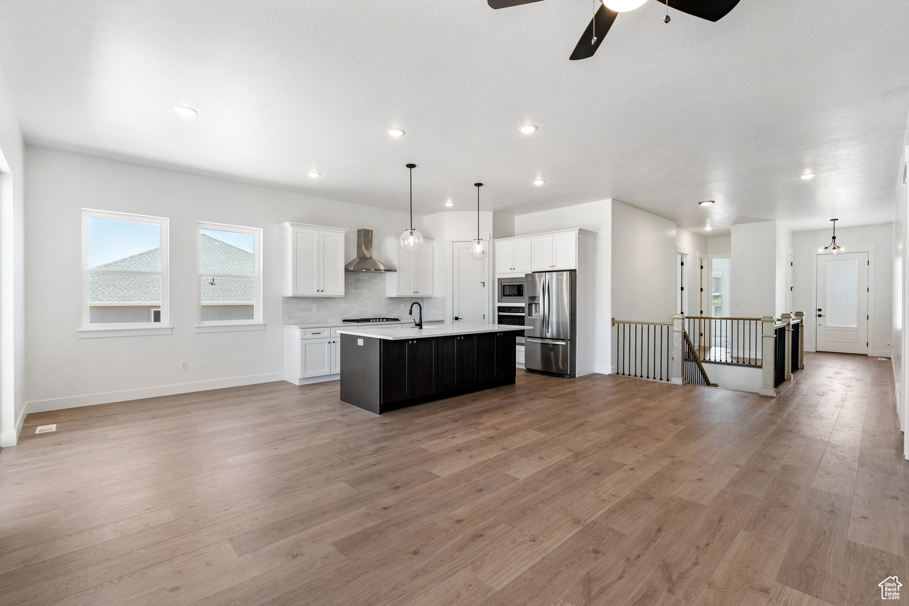 VISTAS AT SUMMIT RDG - Residential