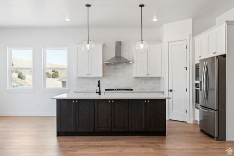 Tiny photo for 1353 WEST VIEW DR S, Santaquin, UT 84655 (MLS # 2114128)