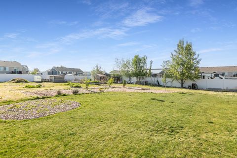 Tiny photo for 3842 S 5675 W, Hooper, UT 84315 (MLS # 2155730)