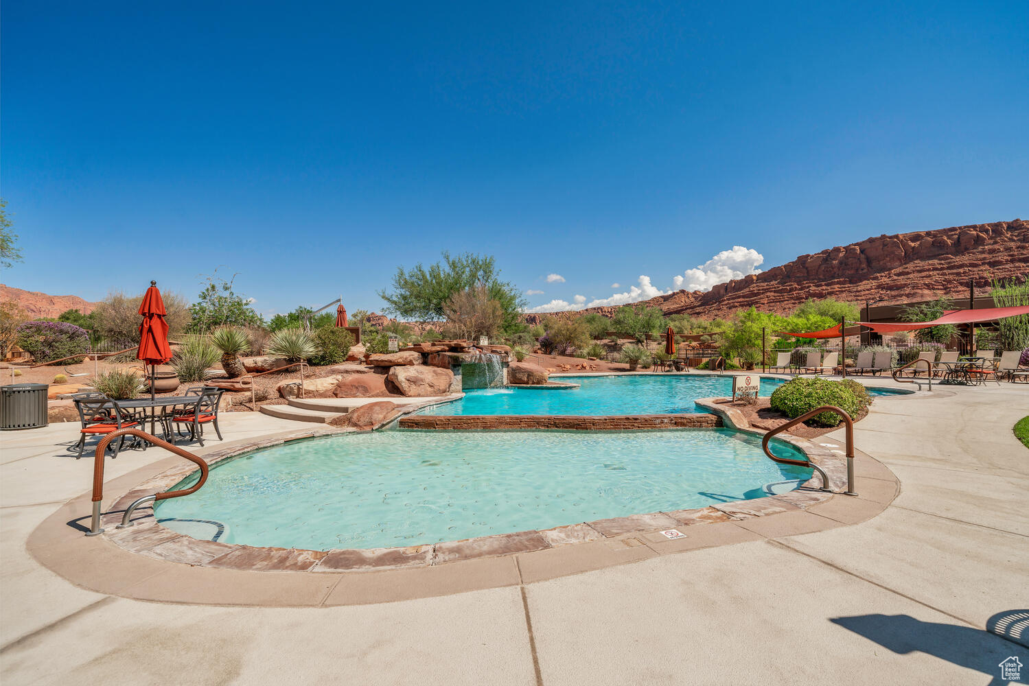 ANASAZI HILLS AT ENTRADA - Residential
