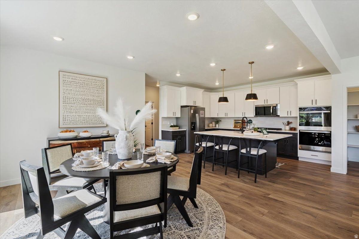 HERONS LANDING - Residential