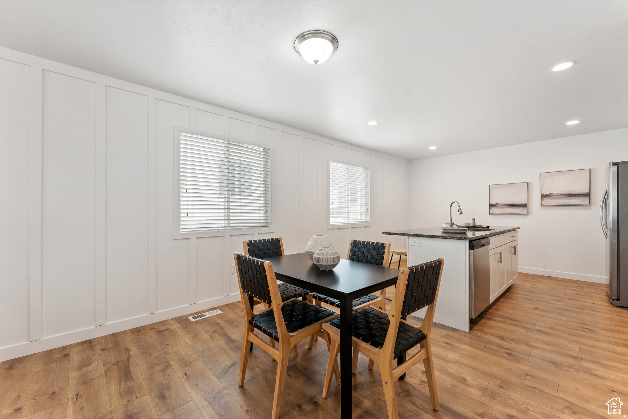 COTTAGES - Residential Lease